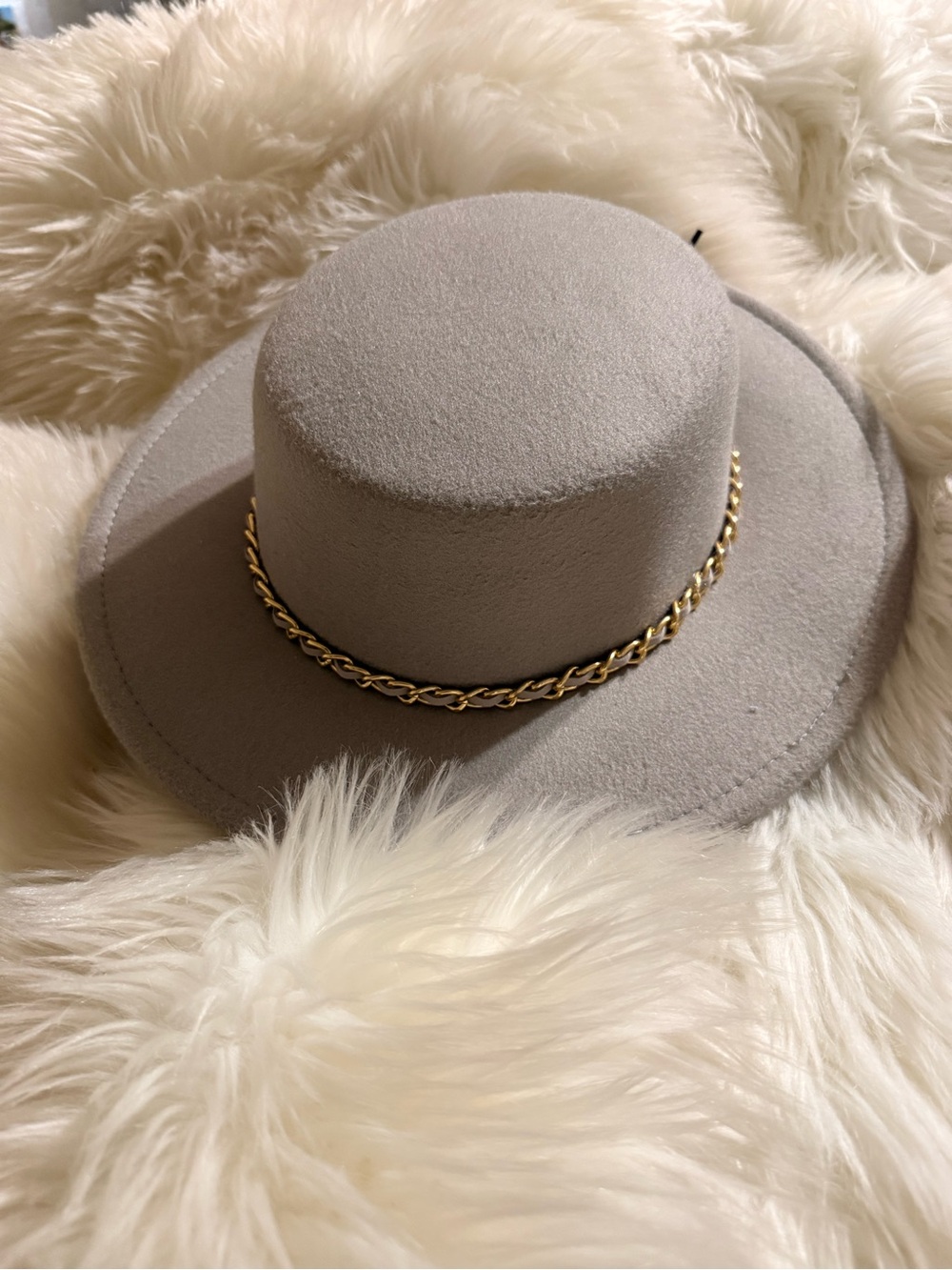 Neutral Gray Wide-Brim Wool-Blend Hat with Gold Chain Trim